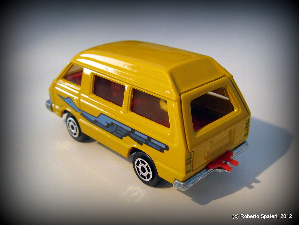 Majorette Toyota Lite Ace (n.216)